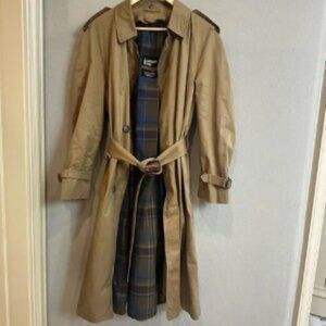 Vintage London Fog | Large oversizedd men’s large plaid line trench coat full